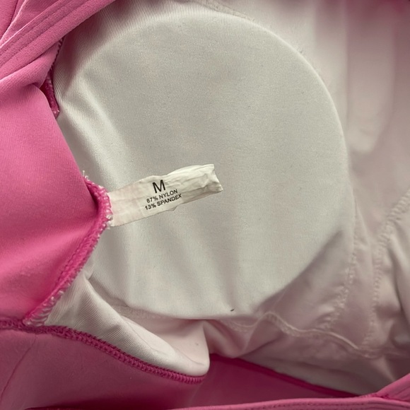 NVGTN Bubblegum Pink Cropped Open-Back Top, Medium - Picture 4 of 6